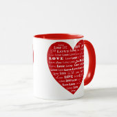 ラブハートワードクラウド – 濃い赤の上に白 マグカップ (正面右)
