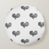 ラブバレンタインデーブラックハートスケッチ ラウンドクッション (裏面)