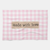 ラブピンクとホワイトチェックで作られる キッチンタオル (横)