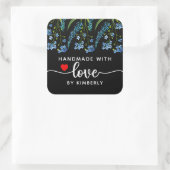 ラブブラックで手作りの青いワイルドフラワー スクエアシール (バッグ)