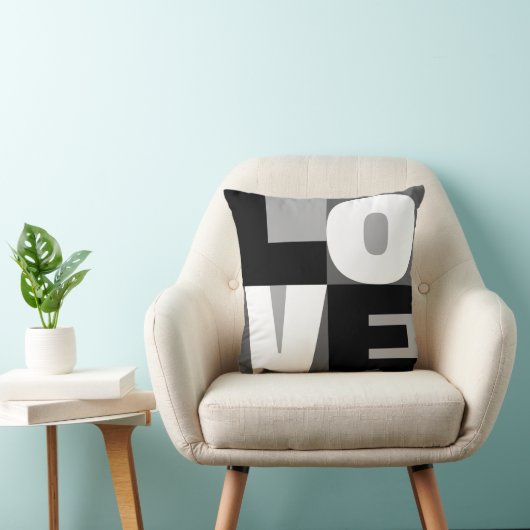ラブホワイトとブラッククリーンカットレターアートデザイン クッション (椅子)
