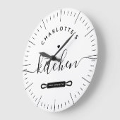 ラブホワイトモダン名前をカスタムするキッチン ラージ壁時計 (傾斜)