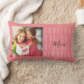 ラブママ引用文コーラルピンクファミリーフォト ランバークッション (ブランケット)