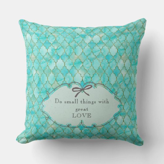 ラブマロコのアクア素晴らし金ゴールドで小さなことをする クッション (正面)