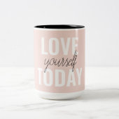 ラブユー前向きズトゥデイパステルピンク引用文 ツートーンマグカップ (中央)