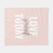 ラブユー前向きズトゥデイパステルピンク引用文 フリースブランケット (正面(横))