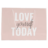 ラブユー前向きズトゥデイパステルピンク引用文 ラージペーパーバッグ (裏面)