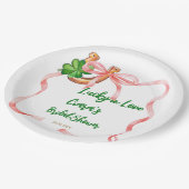 ラブラッキーなクローバーの葉のボウリボン 結婚前のお祝い ペーパープレート (アングル)