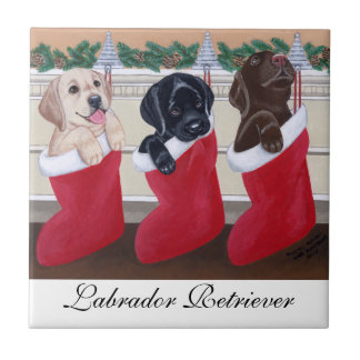 ラブラドル・レトリーバー犬の子犬のクリスマス タイル