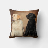 ラブラドル・レトリーバー犬の子犬の枕 クッション (裏面)