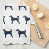 ラブラドードルドッグブリードシルエットブラックウォーター色 キッチンタオル (四つ折り)