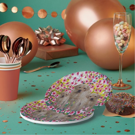 ラブラドールパピー絵を描ズ油、 ペーパープレート (複数)