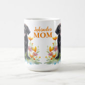 ラブラドールモマレトリエモダンーフローラ子犬 コーヒーマグカップ (中央)