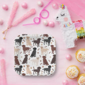 ラブラドールリトリエバーポーズとボーン紙プレート ペーパープレート (パーティー)