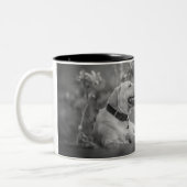 ラブラドールリラックス犬 ツートーンマグカップ (左)