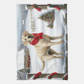 ラブラドールレトリエバードッグin雪のクリスマス キッチンタオル (縦)