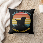 ラブラドールレトロサンセットパーソナライズされた クッション (ブランケット)