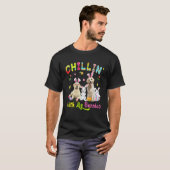 ラブラドール・レトリバーとウサギたち Tシャツ (正面フル)