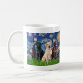 ラブラドール(3) - Starry Night コーヒーマグカップ (左)