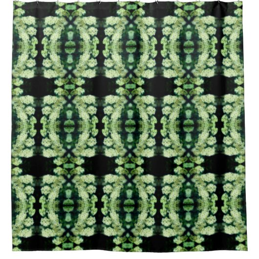 ラブリングワイルドホワイトローズ抽象芸術パターン シャワーカーテン (正面)