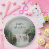 ラブリーウォーターフォイルインザマウンテンフォレスト誕生日 ペーパープレート (パーティー)