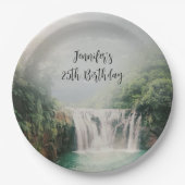 ラブリーウォーターフォイルインザマウンテンフォレスト誕生日 ペーパープレート (正面)