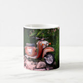 ラブリーオールドスクーターホワイト325 mlクラシックホワイトマグカップ コーヒーマグカップ (中央)