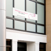 ラブリーガールアイコンピンクヘアスタイリングブランディング 横断幕 (ビルの外側)