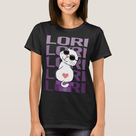 ラブリーキャット – ロリの名前 Tシャツ (正面)