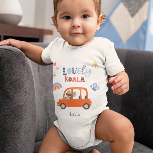 ラブリーコアラ小さな女の子ファーストネームかわいい動物 ベビーボディスーツ