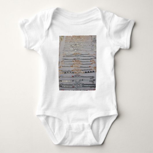 ラブリーディアインドジュエリーハートデザインアートコレクション ベビーボディスーツ (正面)