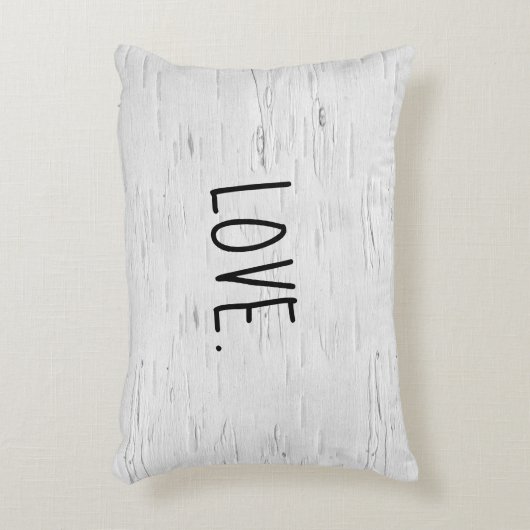 ラブ文字オン樺の木ツリーアクセント枕 アクセントクッション (正面(垂直))
