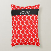 ラブ赤いハート白黒パターン アクセントクッション (正面(垂直))