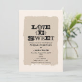 ラブ イズ スウィート ヴィンテージ ウェディング ベージュ 招待状 (スタンド正面)