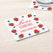 ラブ イズ ベリー スウィート フルーツ ブライダル シャワー スクエアペーパーコースター (アングル)