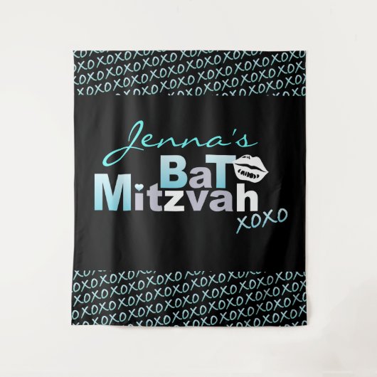 ラブ&キスアクアバルミツワーフォトオペバックドロップ タペストリー (正面)