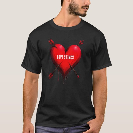 ラブ・スティンクス・ハートTシャツ Tシャツ (正面)