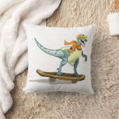 ラプターのスケートボードのイラストレーション。 クッション (ブランケット)