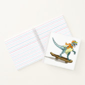 ラプターのスケートボードのイラストレーション。 ノートブック (内部)