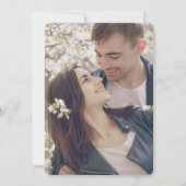 ラベエレガントンダー春ワイルドフラワーフォトズ結婚ーズ 招待状 (裏面)