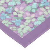 ラベスタイリッシュンダーティール（緑がかった色）の葉葉のパターン テーブルクロス (アングル)