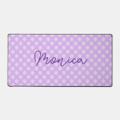 ラベパーソナライズされたン淡い色のダー水玉模様 デスクマット (正面)