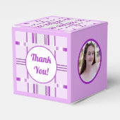 ラベモダンンピンク柄ストライプ誕生日 フェイバーボックス (正面サイド)