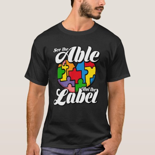 ラベルなしのパズル自閉症意識を見る Tシャツ (正面)