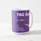 ラベルコン2024へアトランティスとバック – パープルマグカップ コーヒーマグカップ (正面右)