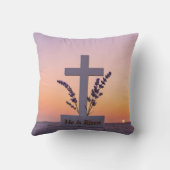 ラベンダーで飾られたミニマルな白い十字 クッション (裏面)