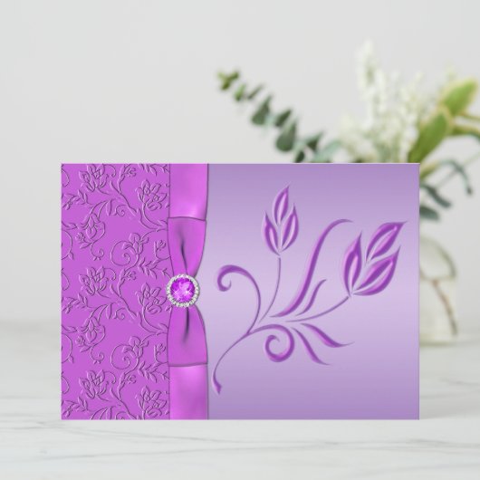 ラベンダーとパープルの宝石で飾られた結婚式招待状 招待状 (スタンド正面)