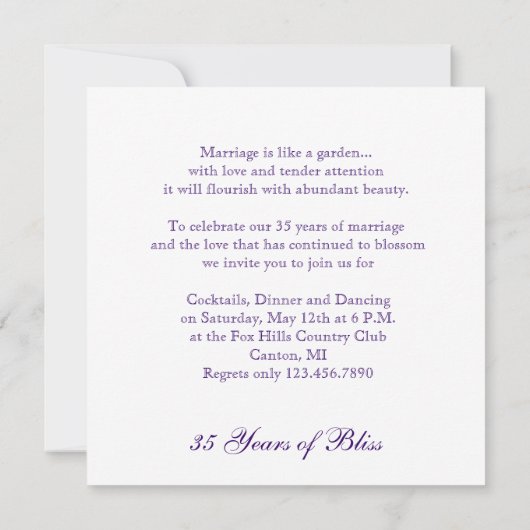 ラベンダーとパープルの蝶の記念日 招待状 (裏面)