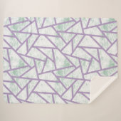 ラベンダーと淡い色の緑モザイク模様 シェルパブランケット (正面(横))