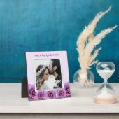 ラベンダーのパーソナライズされたバラ結婚写真のフレーム フォトプラーク (インサイチュ)